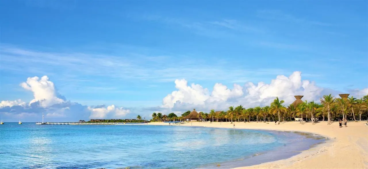 Resort Barcelo Maya Colonial Xpu Ha