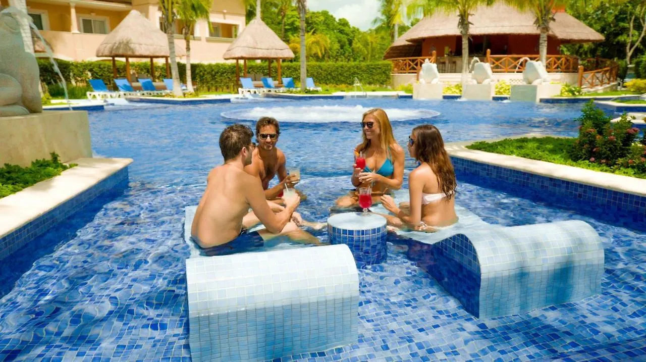 Resort Barcelo Maya Colonial Xpu Ha