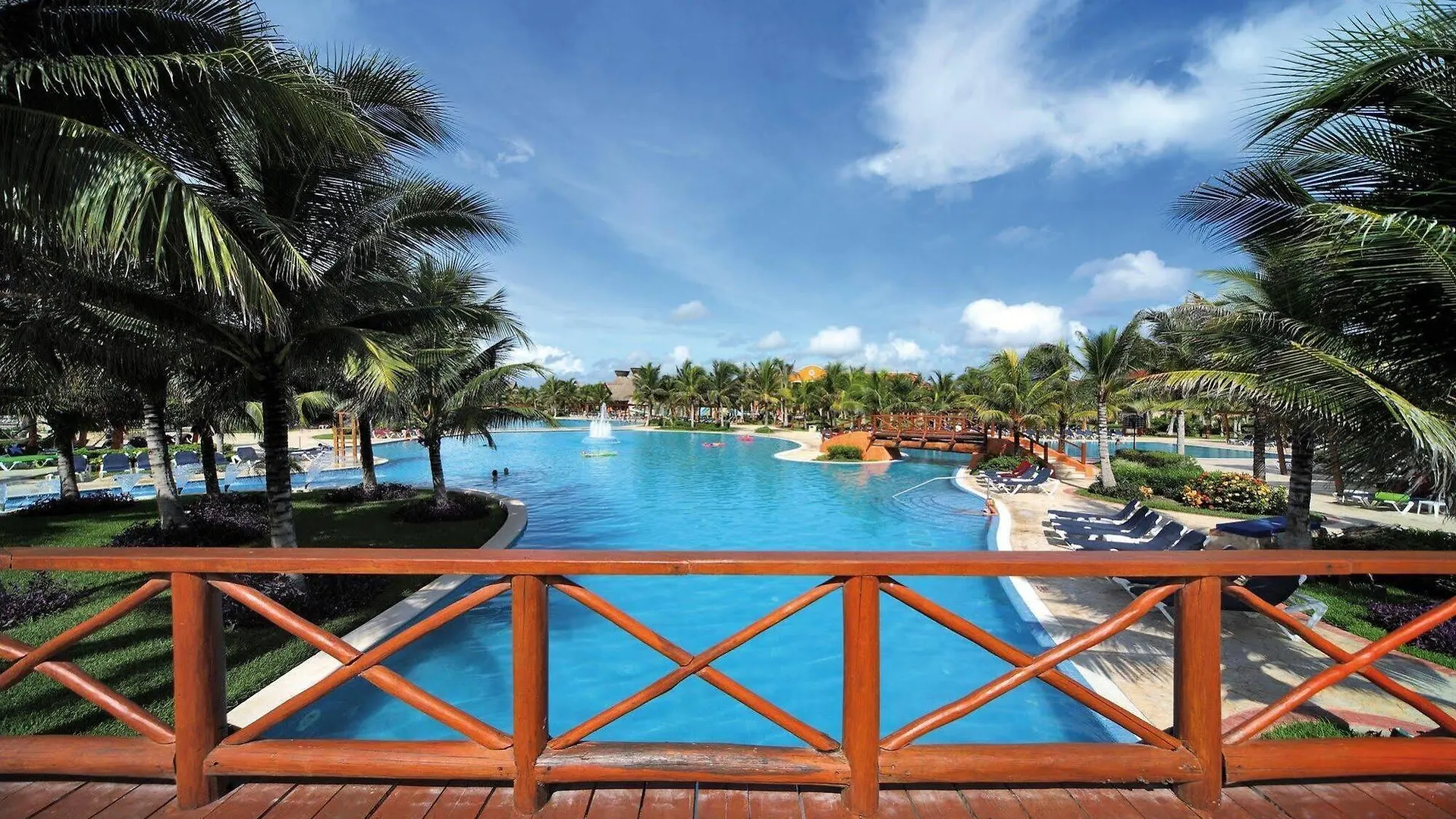 Barcelo Maya Colonial Xpu Ha Resort