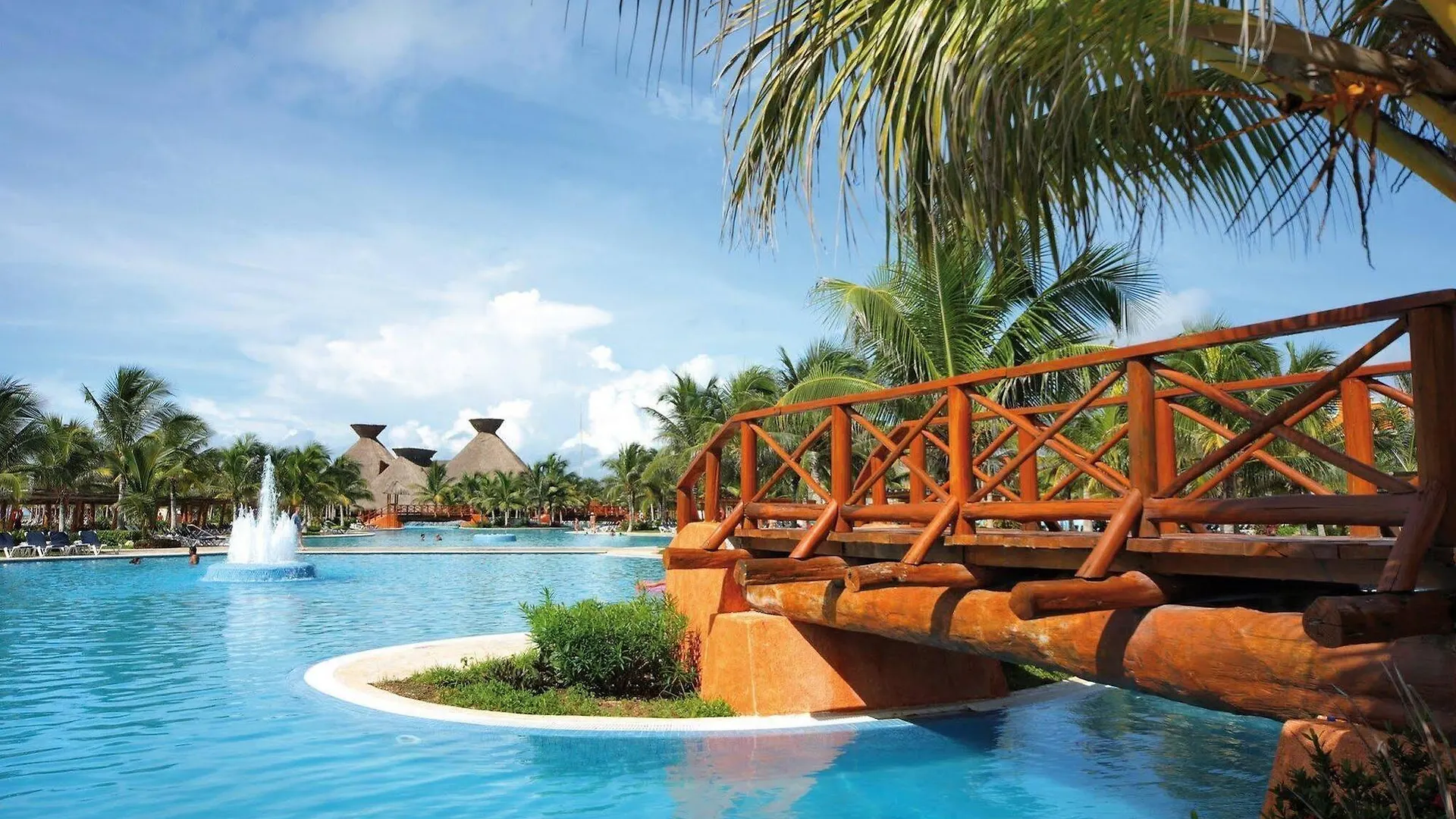 Barcelo Maya Colonial Xpu Ha Resort