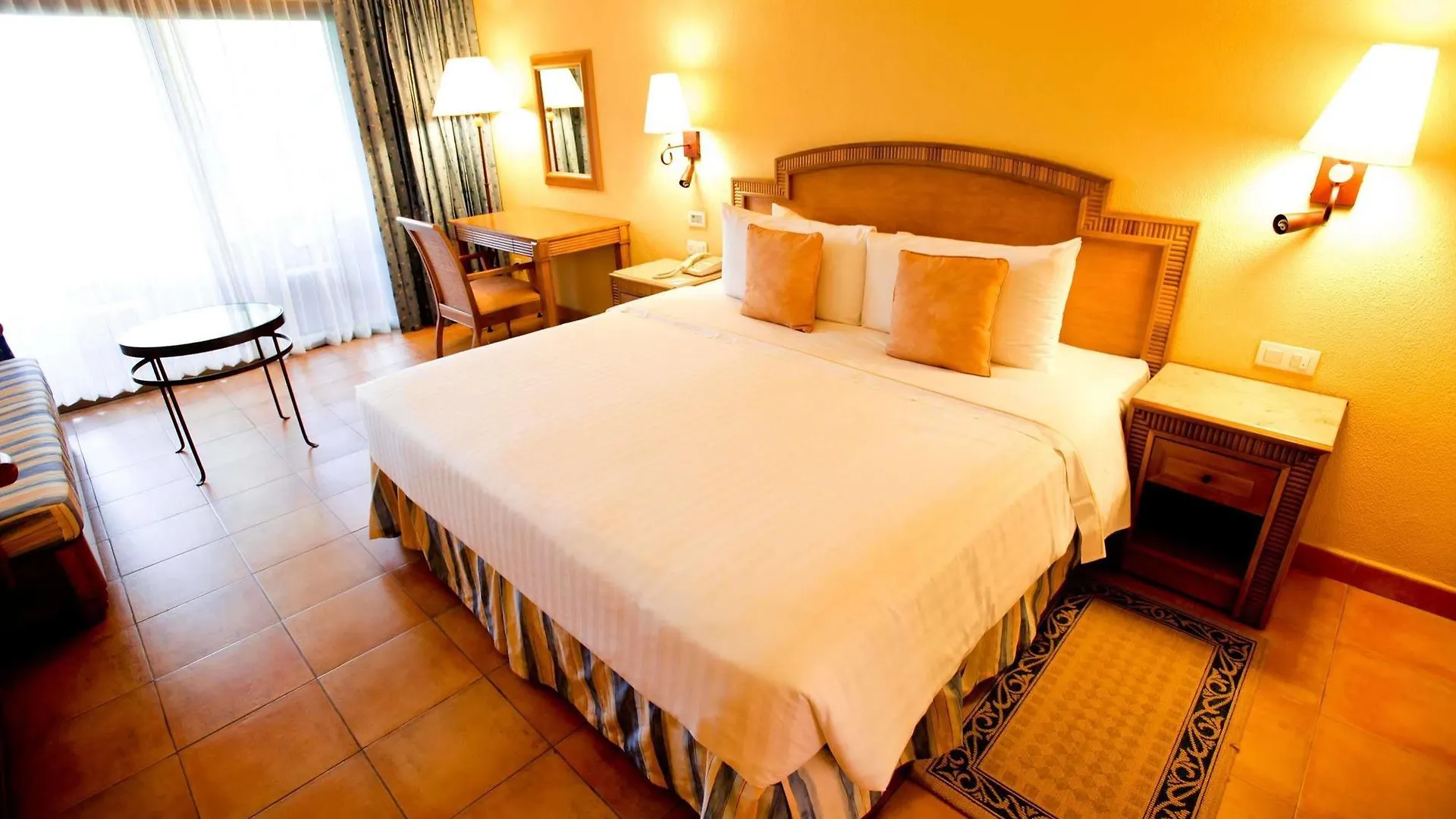 Resort Barcelo Maya Colonial Xpu Ha